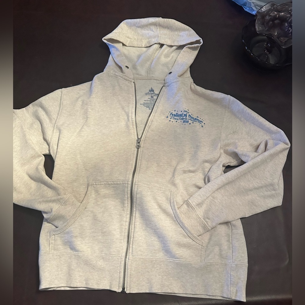 2018 Disney holiday zip hoodie - Picture 4 of 11